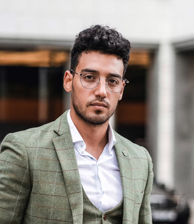 AUDE persona - gift shopper